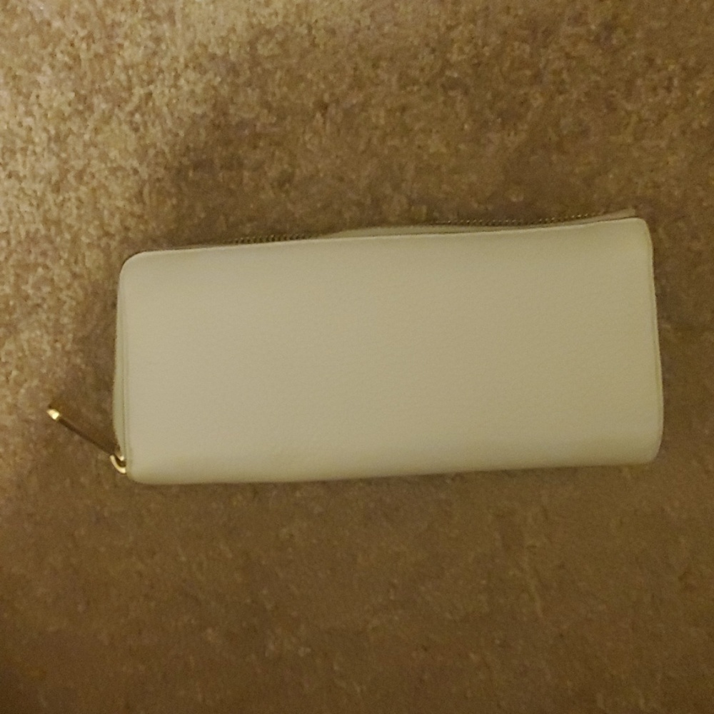 Wallet - Picture 2 of 3